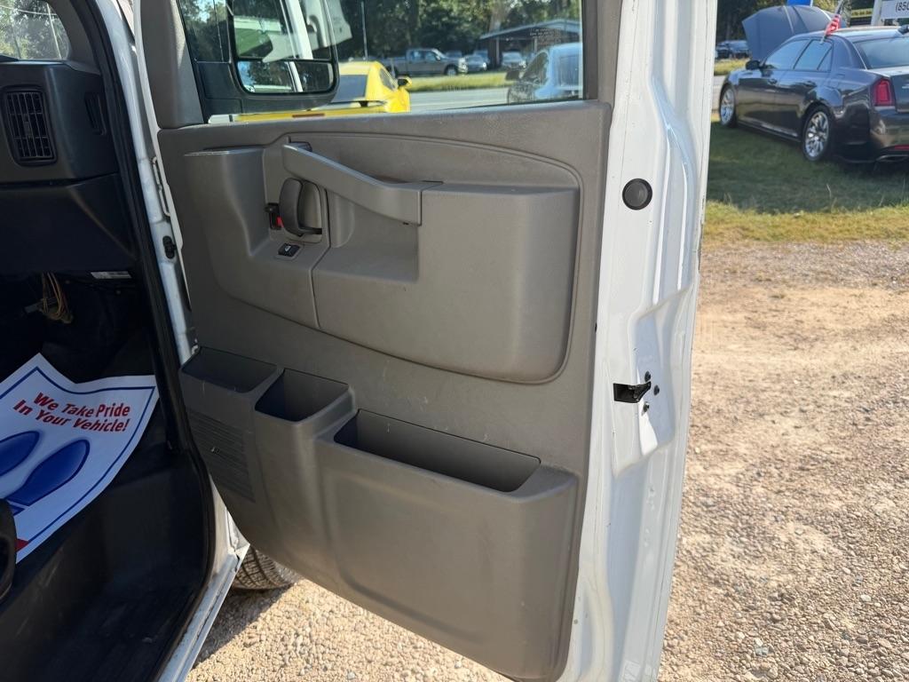 Chevrolet Express G3500 139" 2020