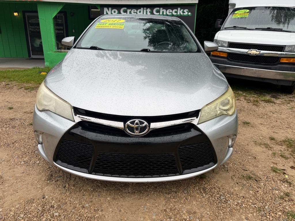 Toyota Camry LE 2017