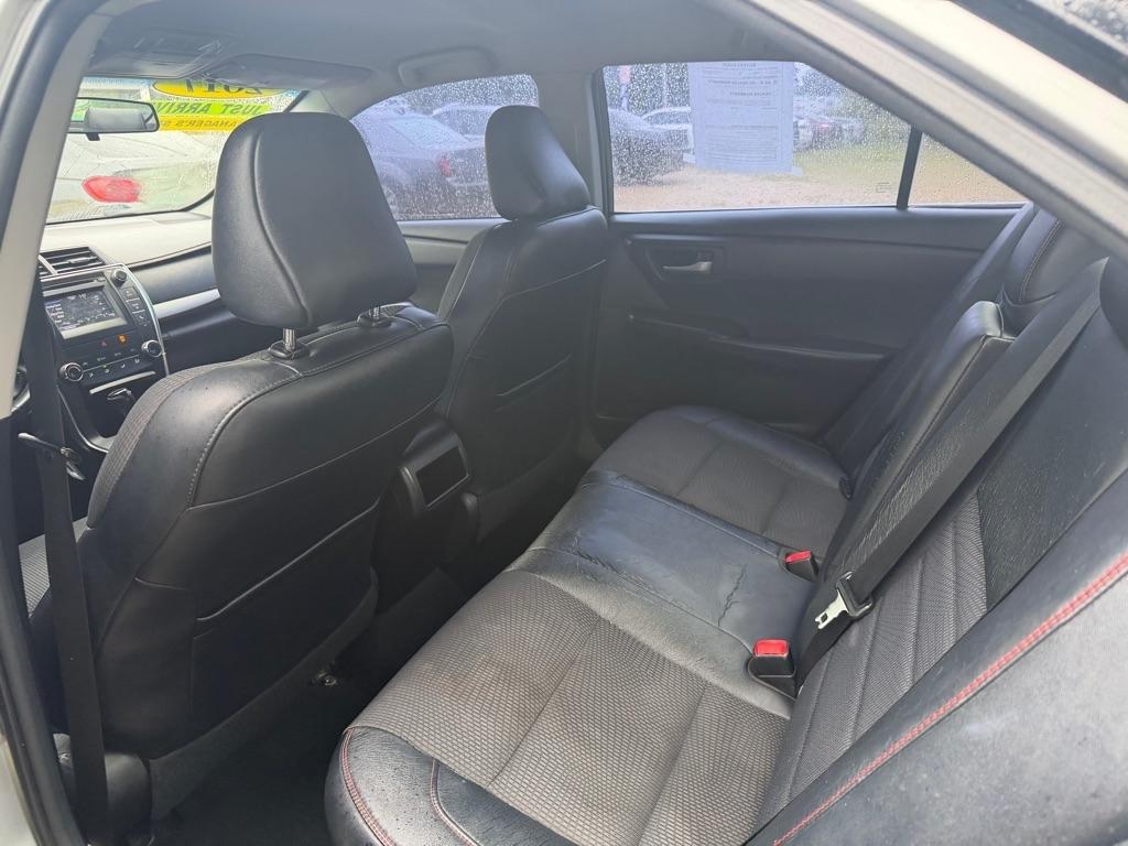 Toyota Camry LE 2017