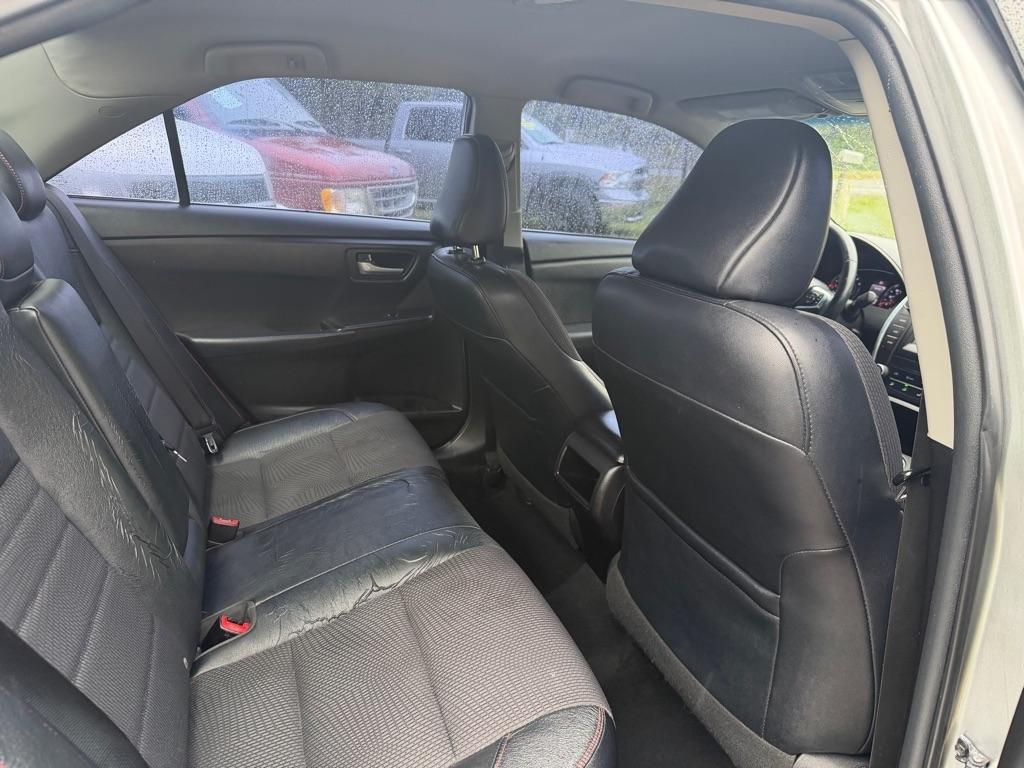 Toyota Camry LE 2017