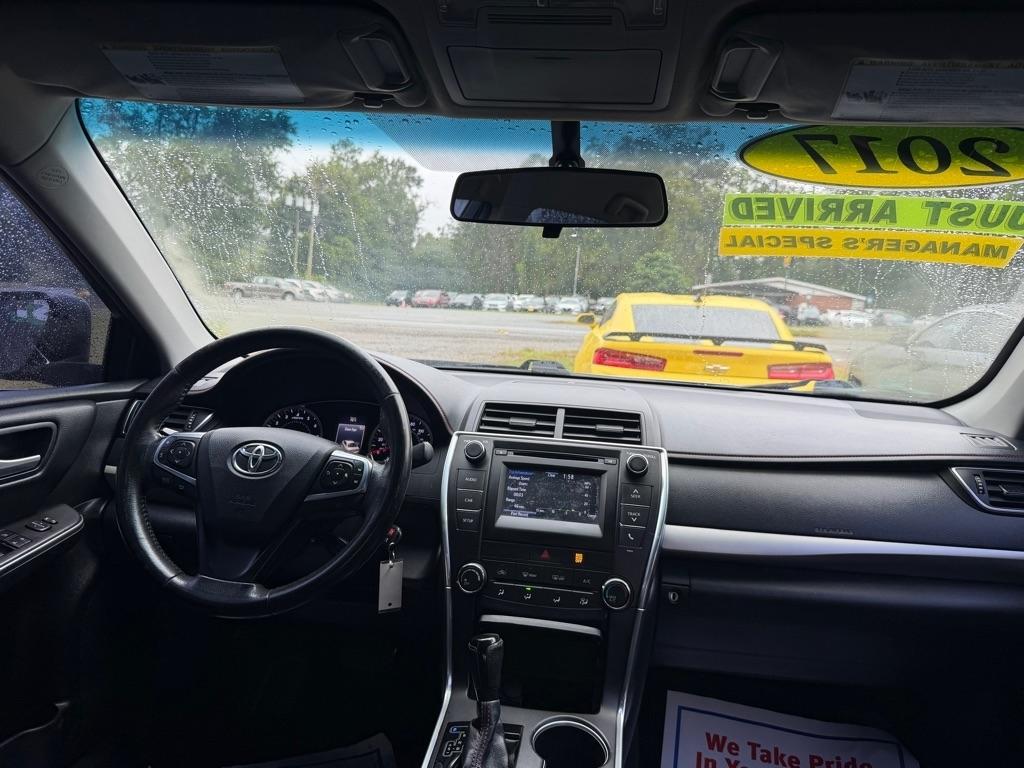 Toyota Camry LE 2017