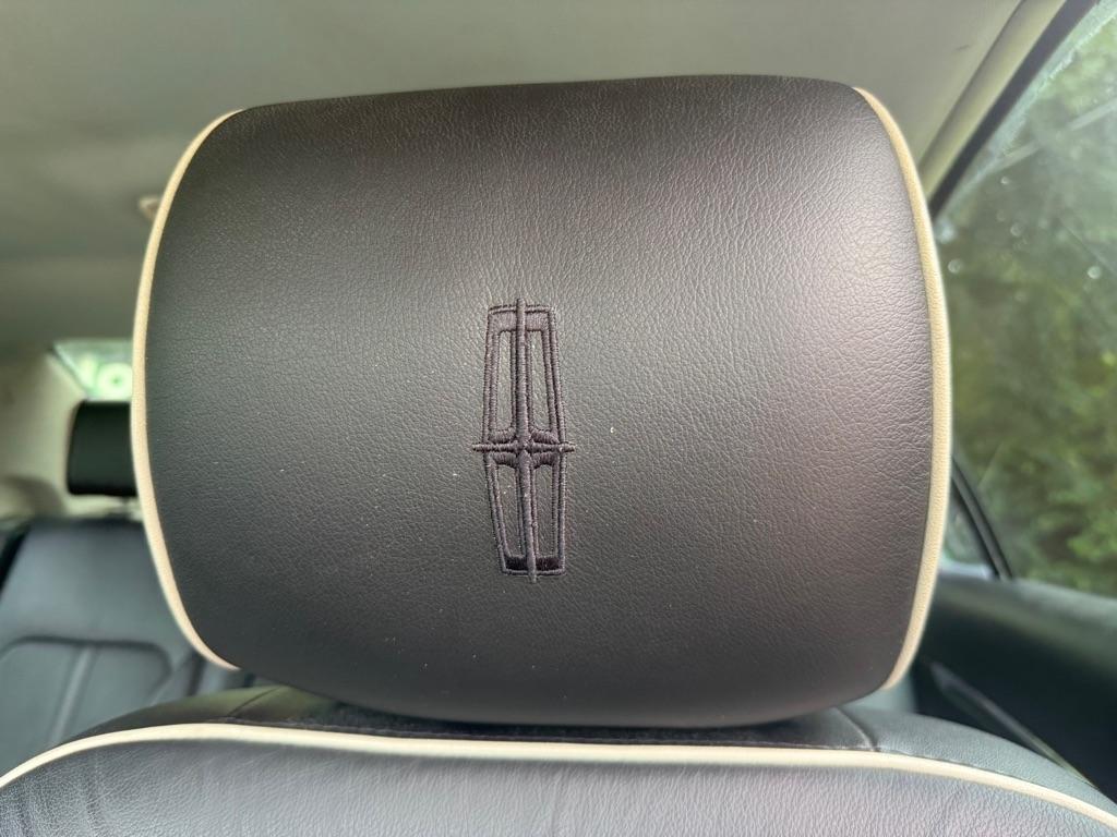 Lincoln MKZ FWD 2012