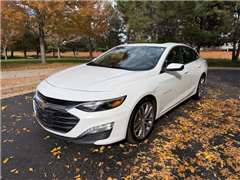 2022 Chevrolet Malibu  2022 Chevrolet Malibu