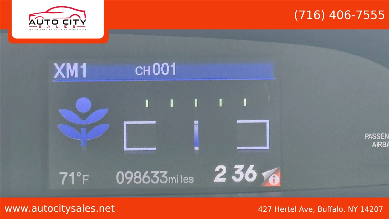 Honda Civic Hybrid  2013