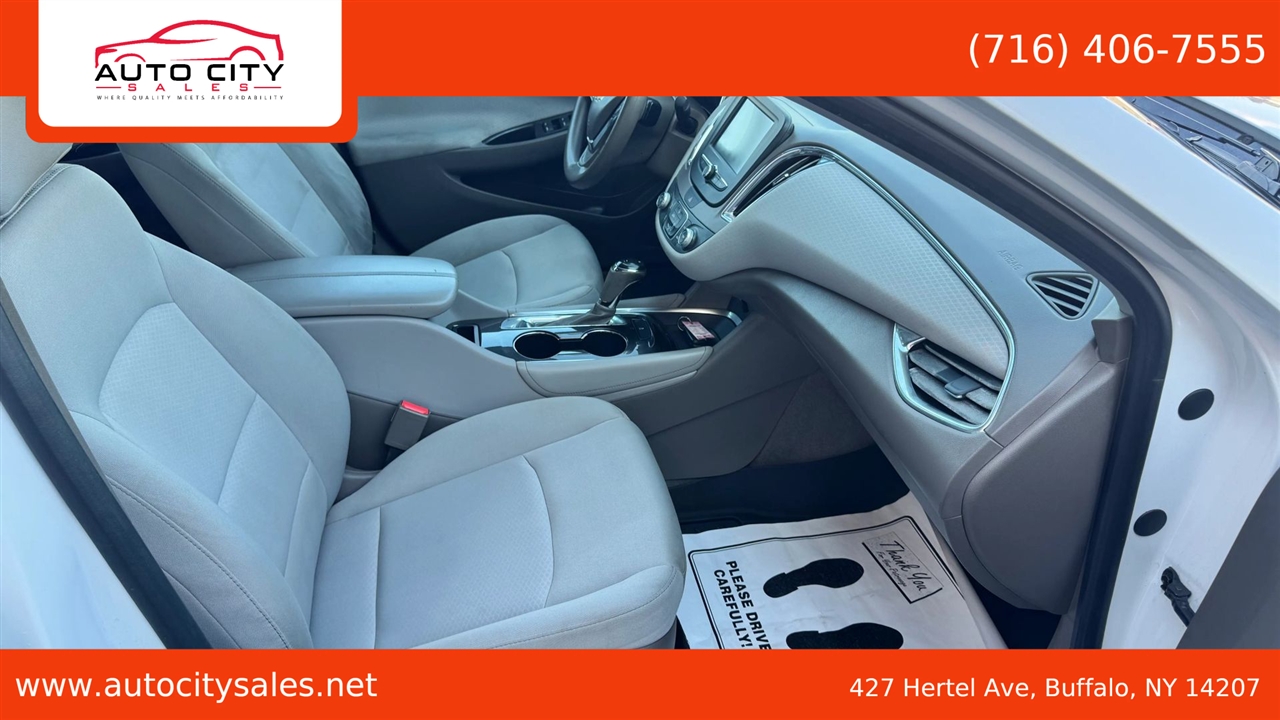 Chevrolet Malibu  2017