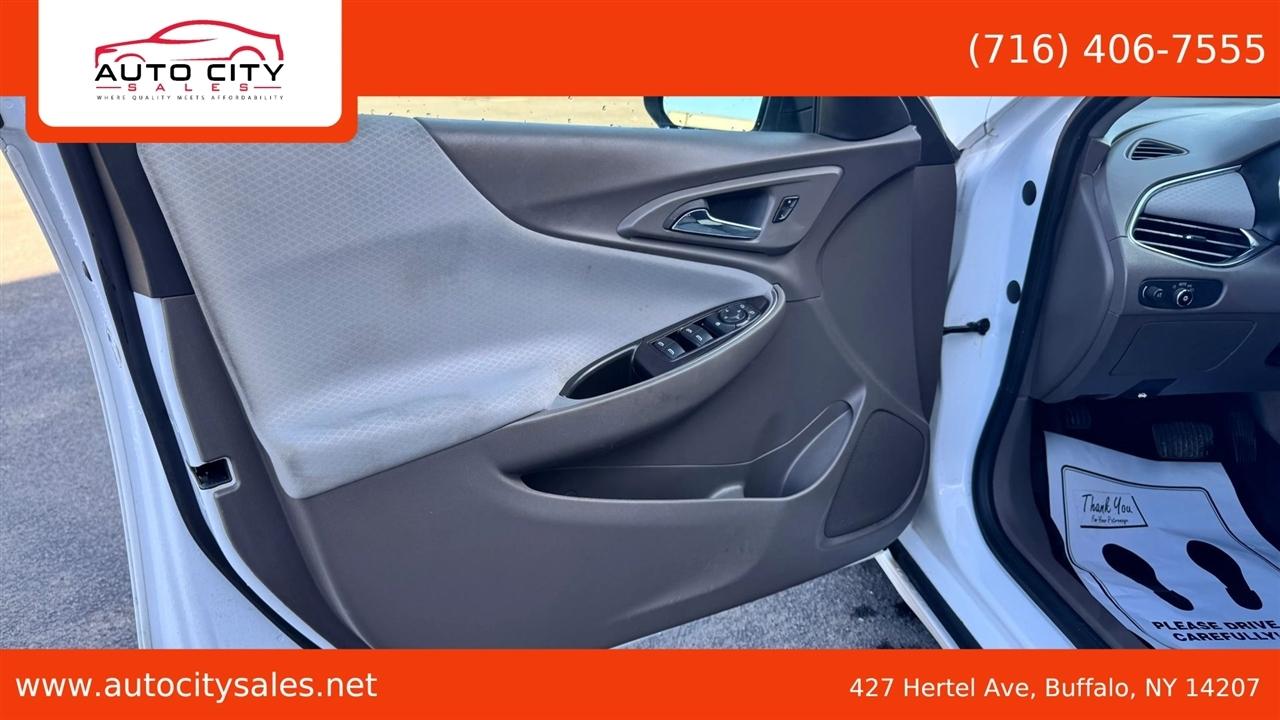 Chevrolet Malibu  2017