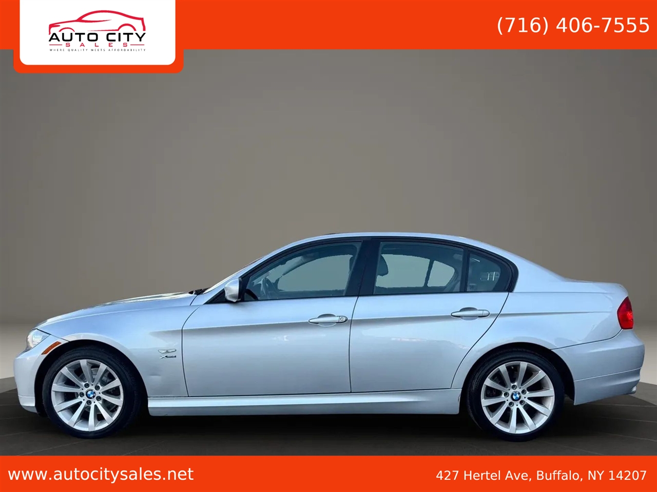BMW 3-Series  2011