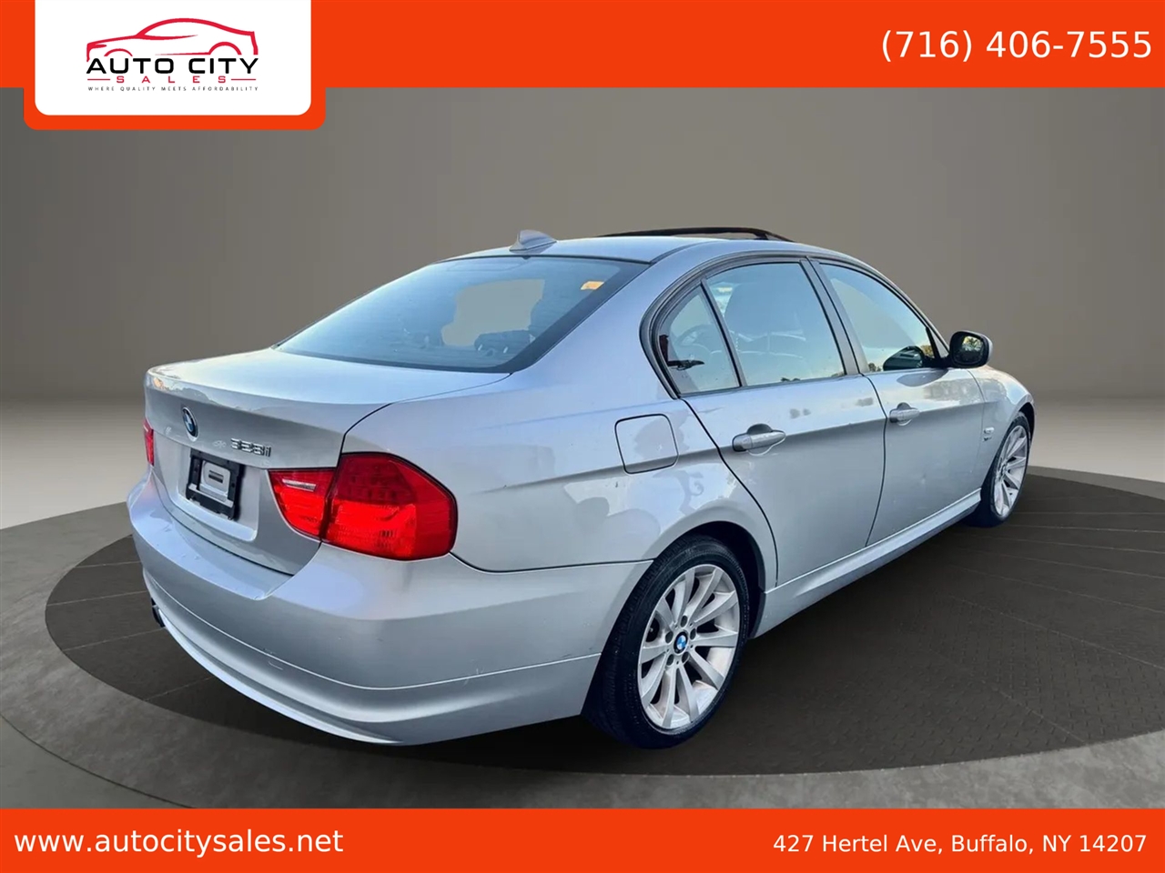 BMW 3-Series  2011