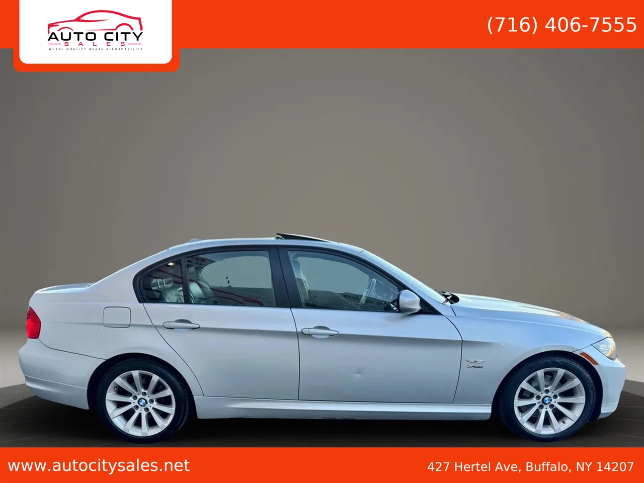 BMW 3-Series  2011