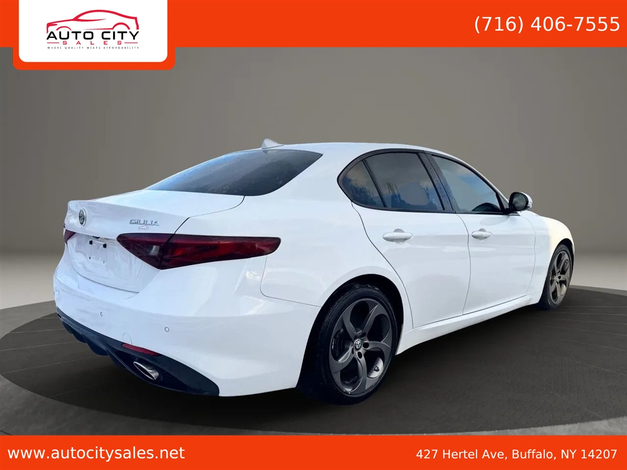 Alfa Romeo Giulia  2017