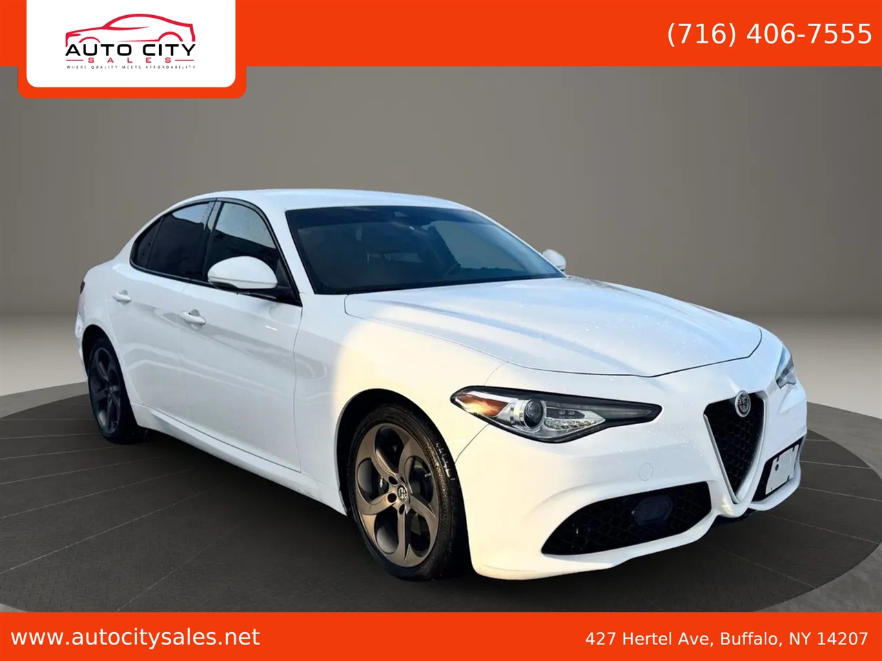 Alfa Romeo Giulia  2017