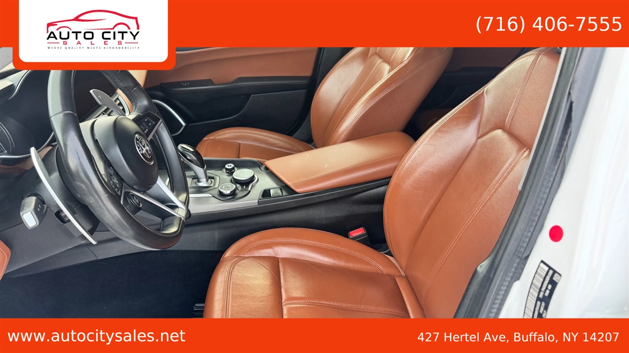 Alfa Romeo Giulia  2017