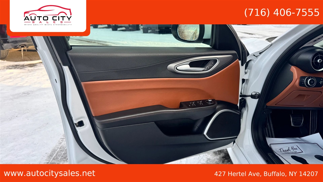 Alfa Romeo Giulia  2017