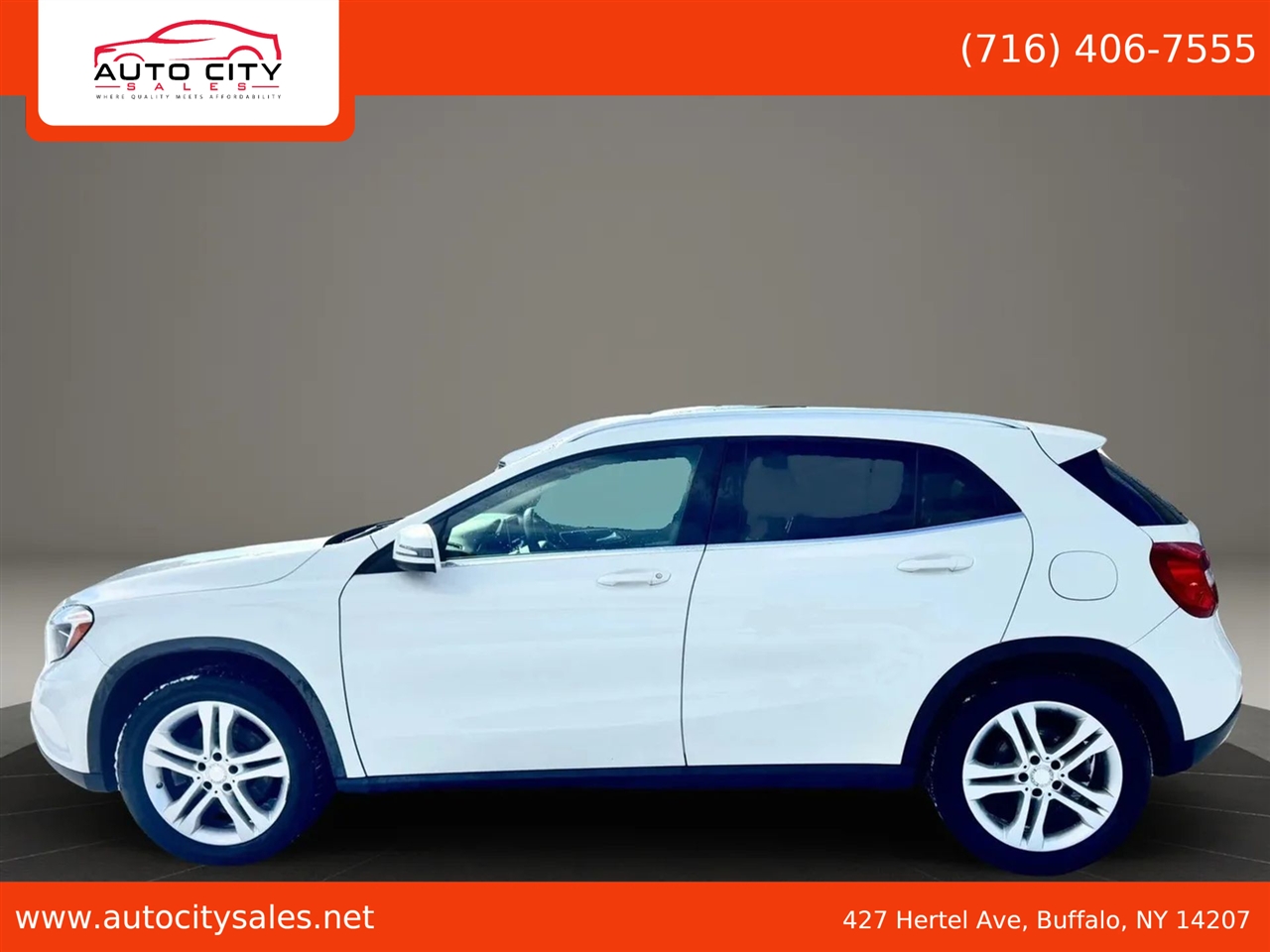 Mercedes-Benz GLA-Class  2015