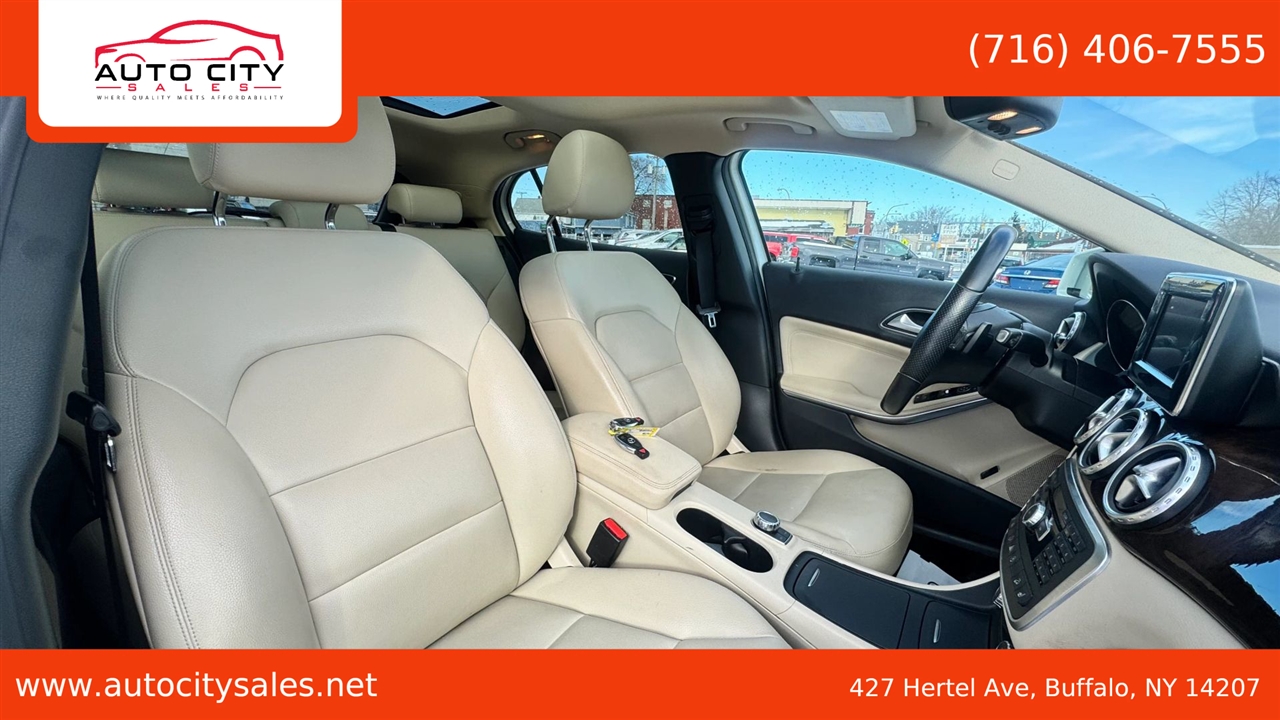 Mercedes-Benz GLA-Class  2015