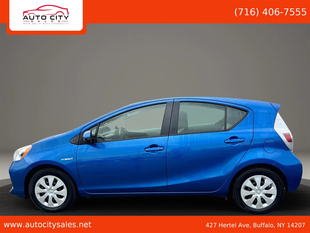Toyota Prius c  2014