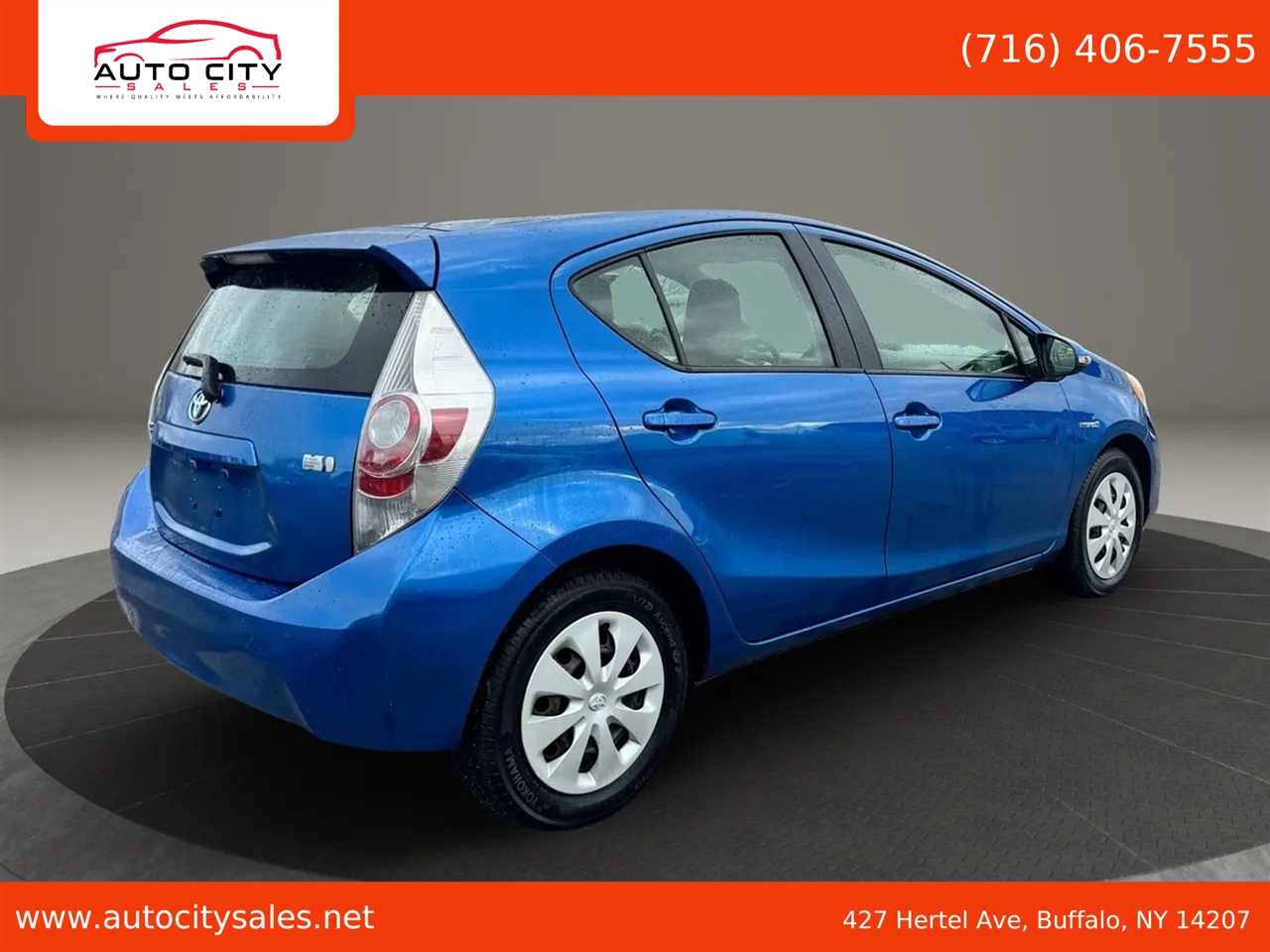 Toyota Prius c  2014