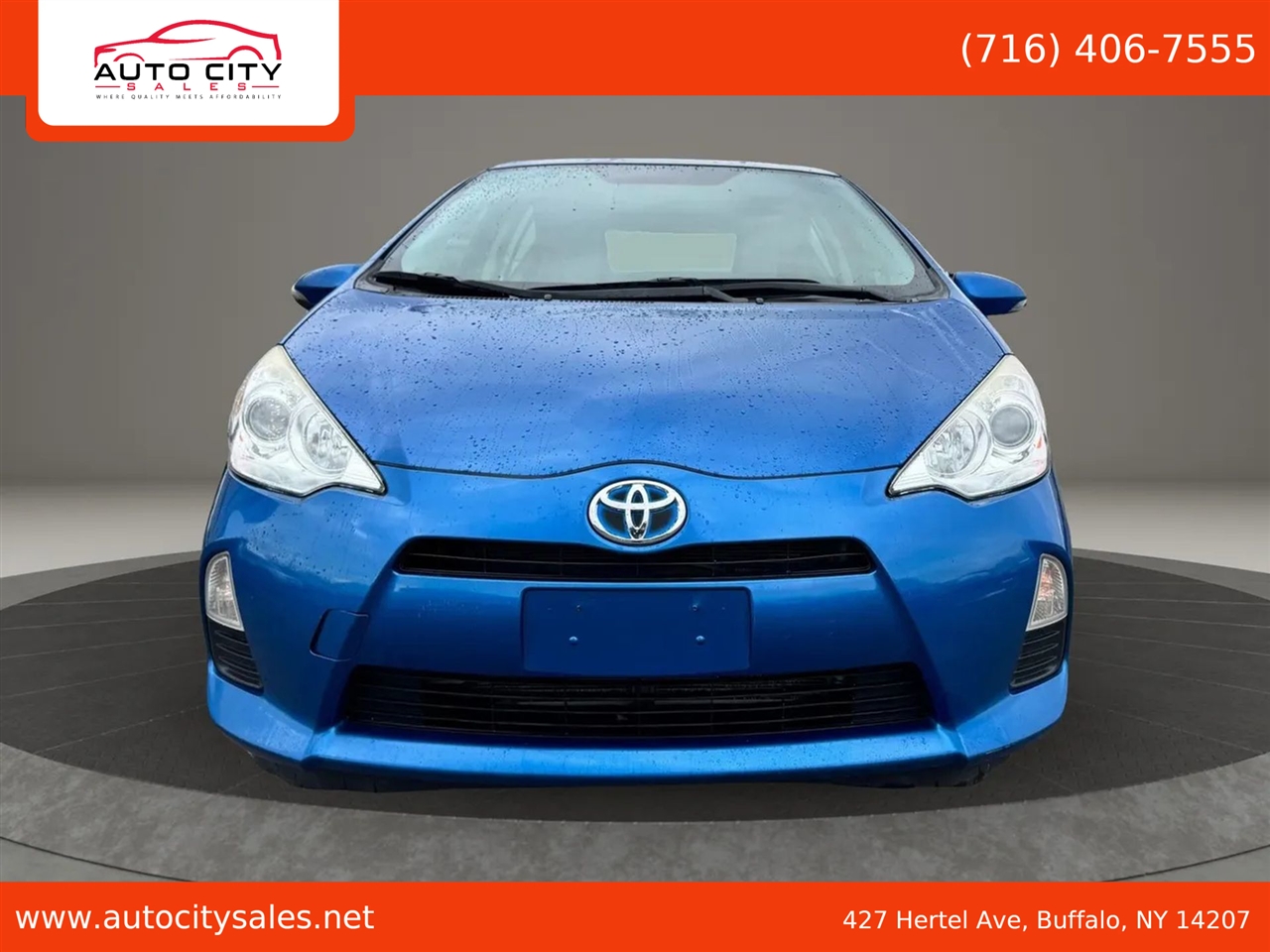 Toyota Prius c  2014