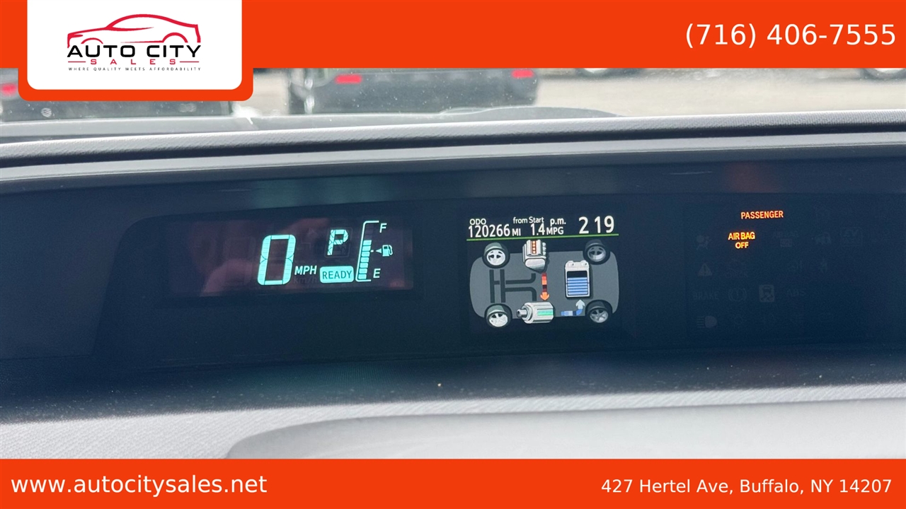 Toyota Prius c  2014