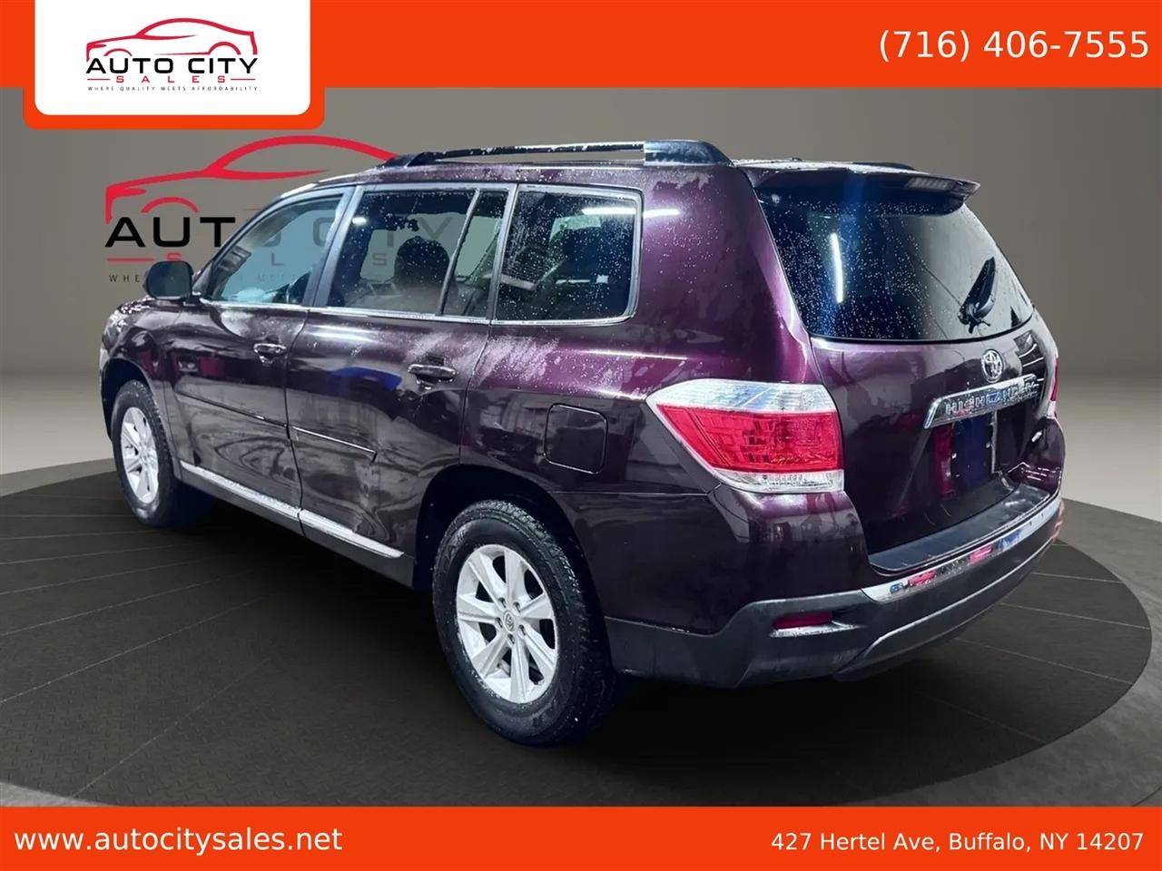 Toyota Highlander  2011