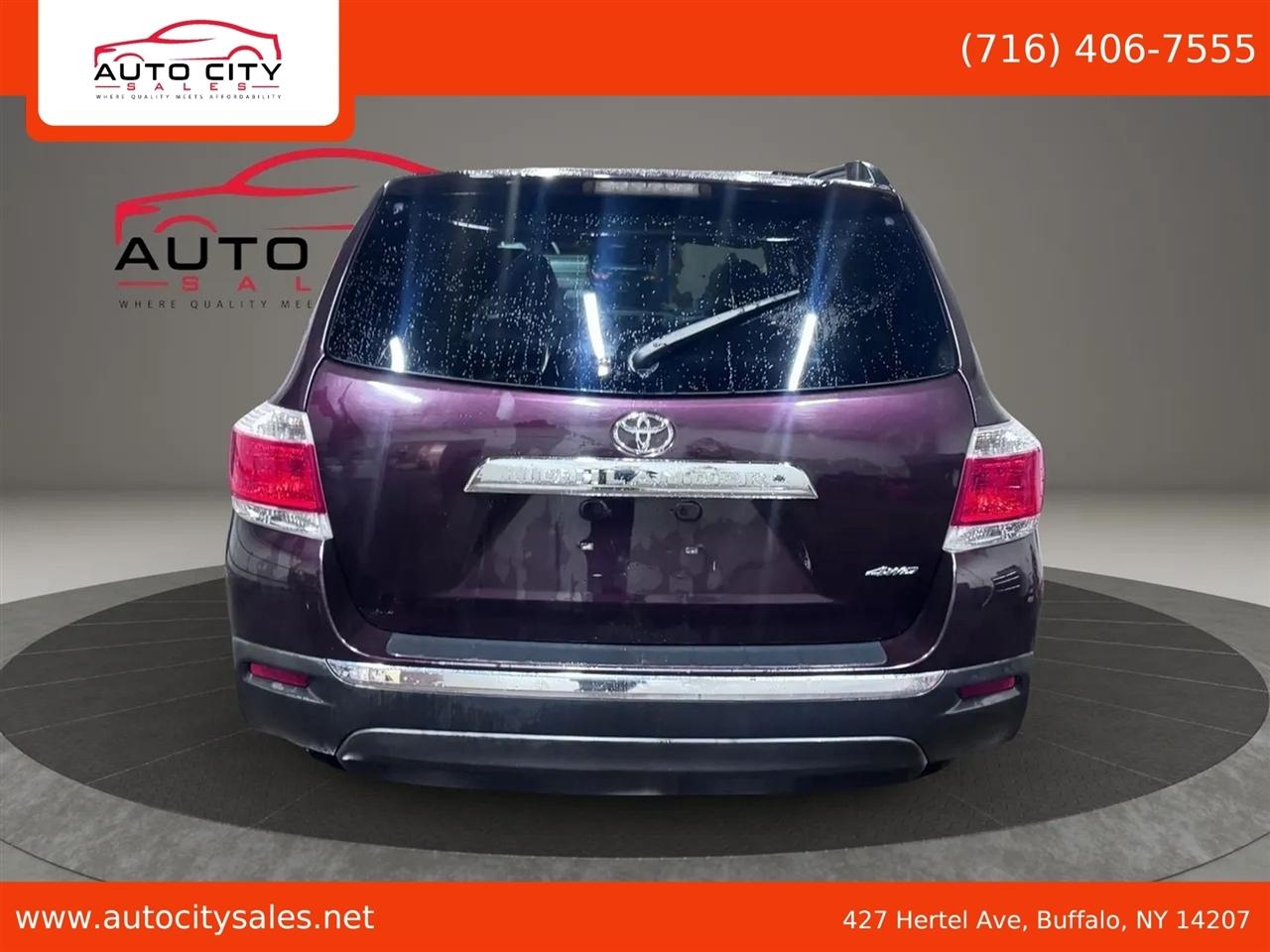 Toyota Highlander  2011