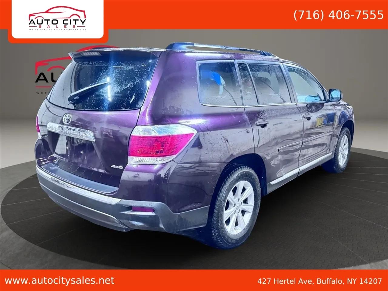 Toyota Highlander  2011