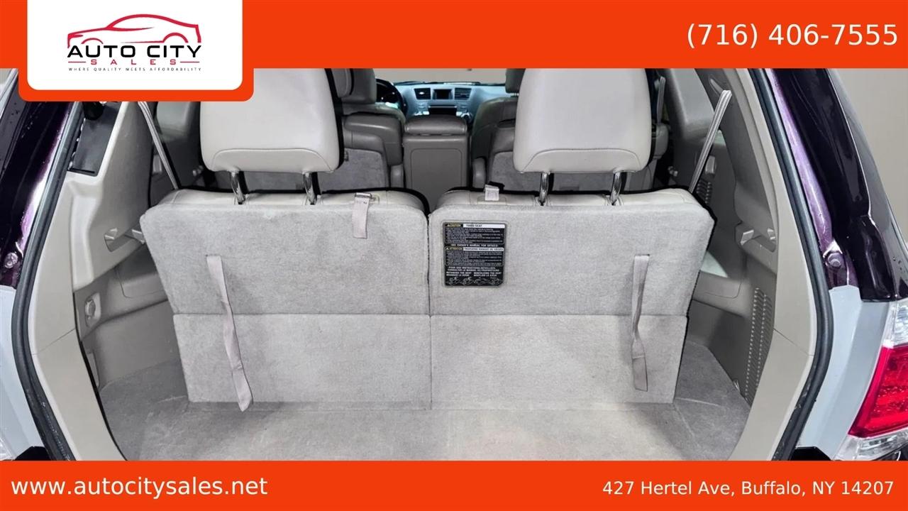 Toyota Highlander  2011