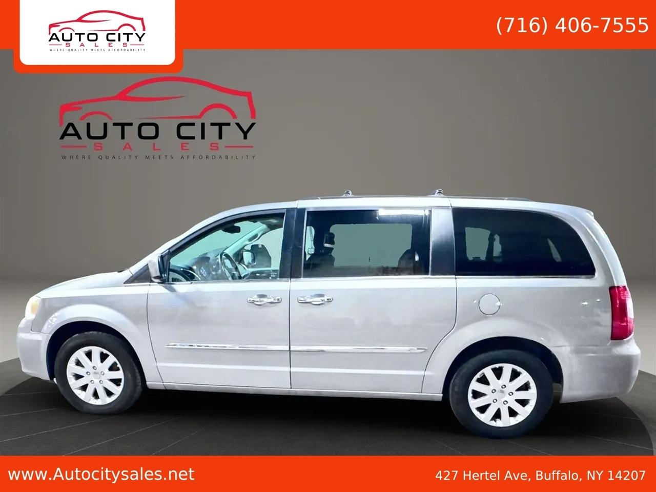 Chrysler Town & Country  2014