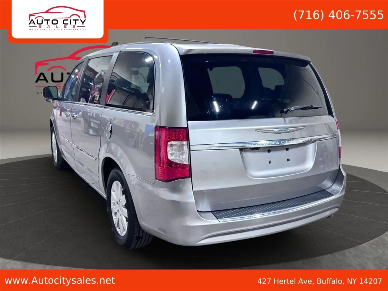 Chrysler Town & Country  2014