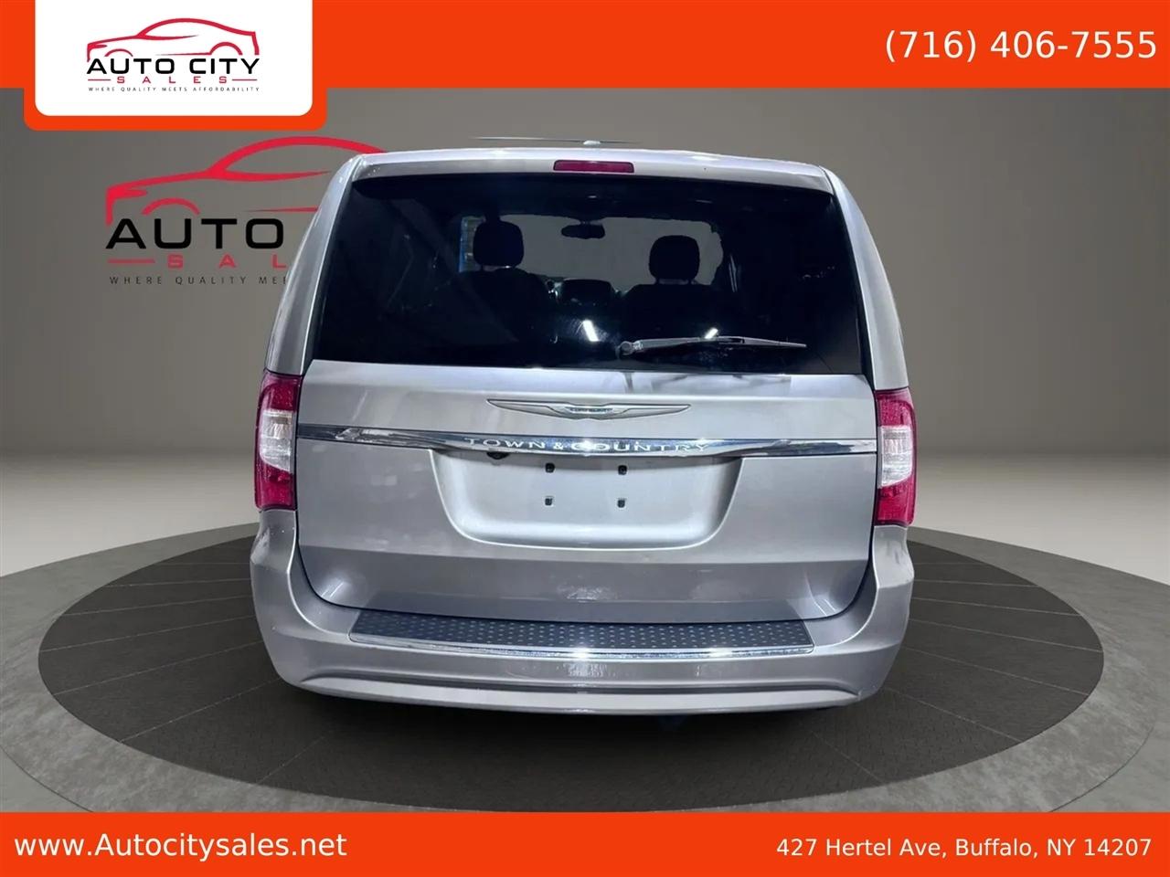 Chrysler Town & Country  2014