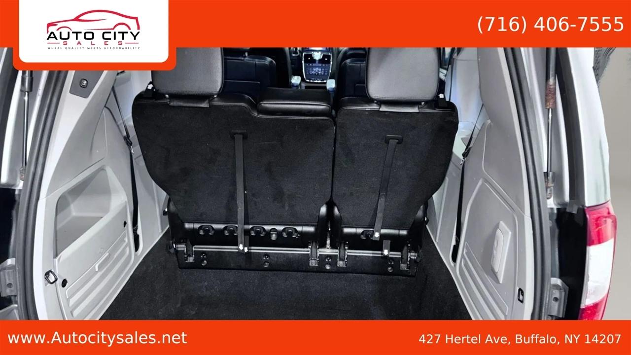 Chrysler Town & Country  2014
