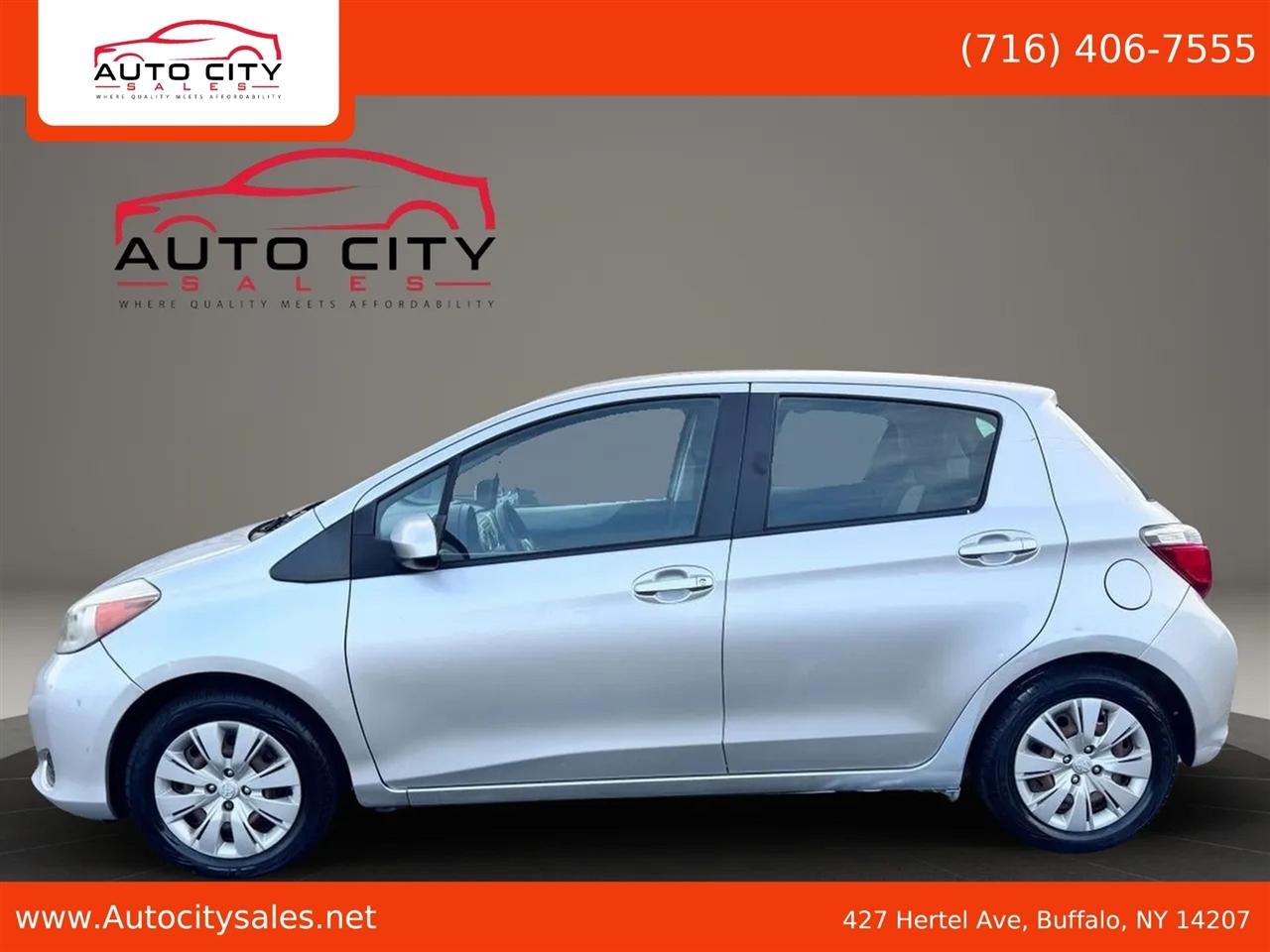Toyota Yaris  2012