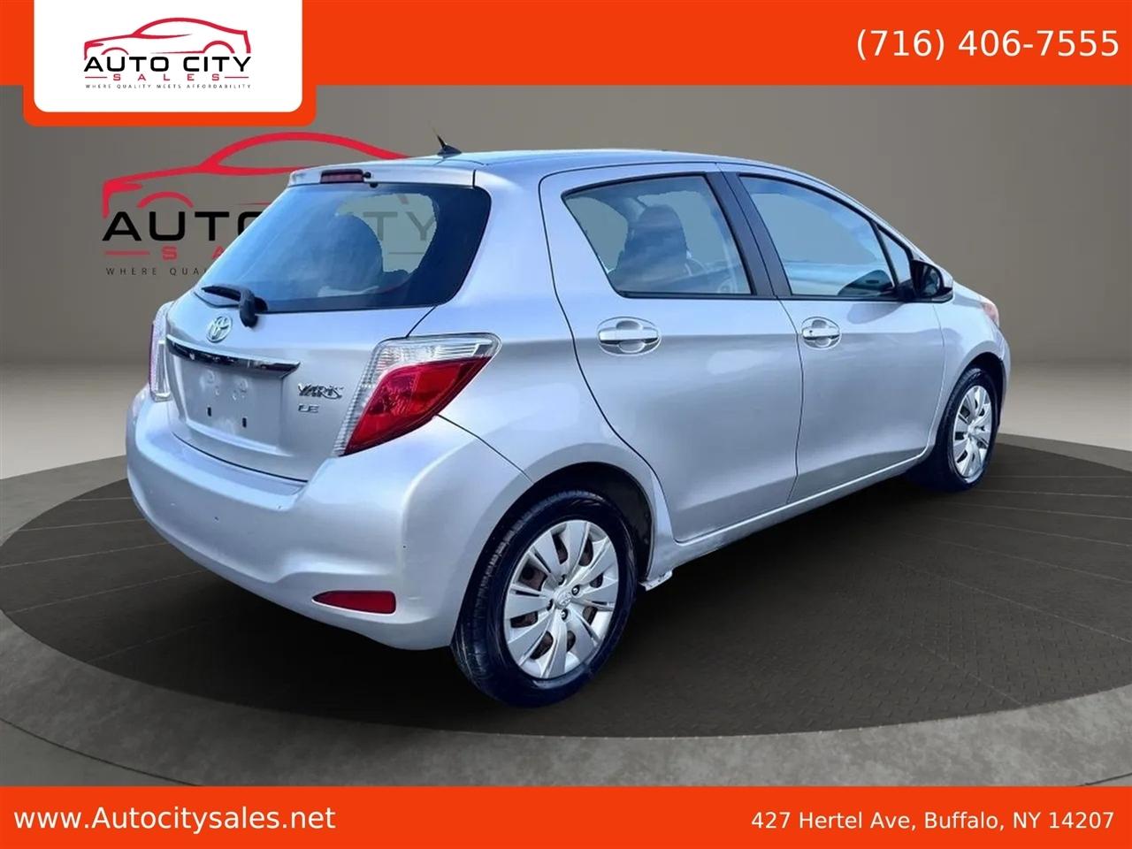 Toyota Yaris  2012