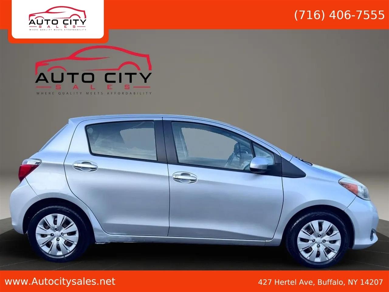Toyota Yaris  2012
