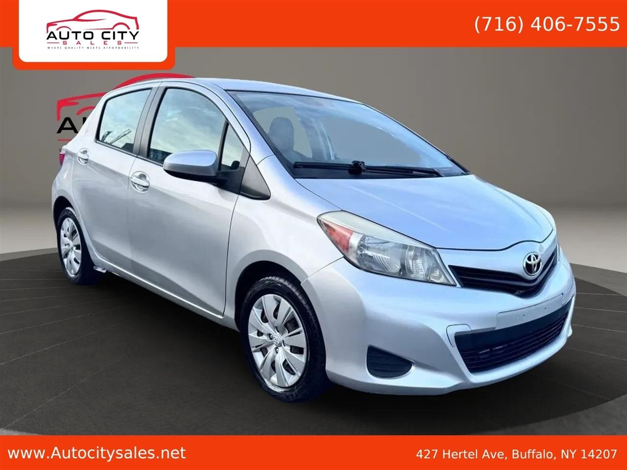 Toyota Yaris  2012