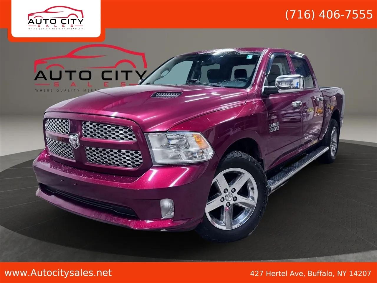 2014 RAM 1500 Express 4x4 Crew Cab's photo