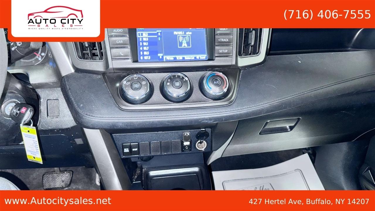 Toyota RAV4  2015