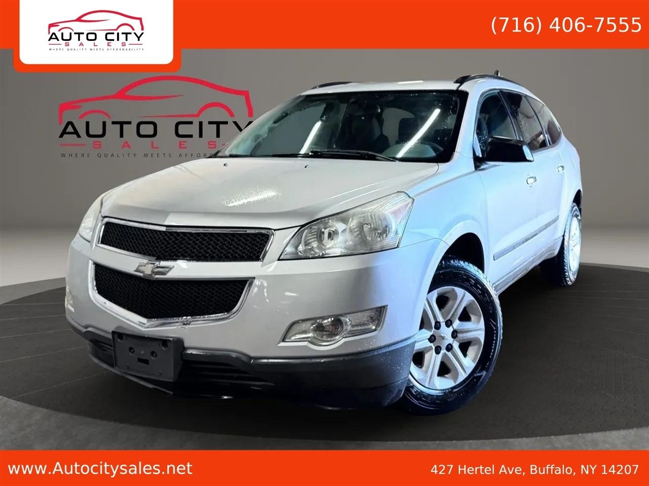 2012 Chevrolet Traverse LS FWD's photo
