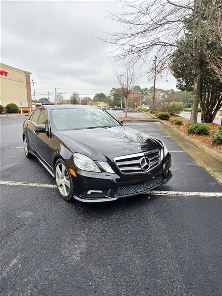 2011 Mercedes-Benz E-Class's photo