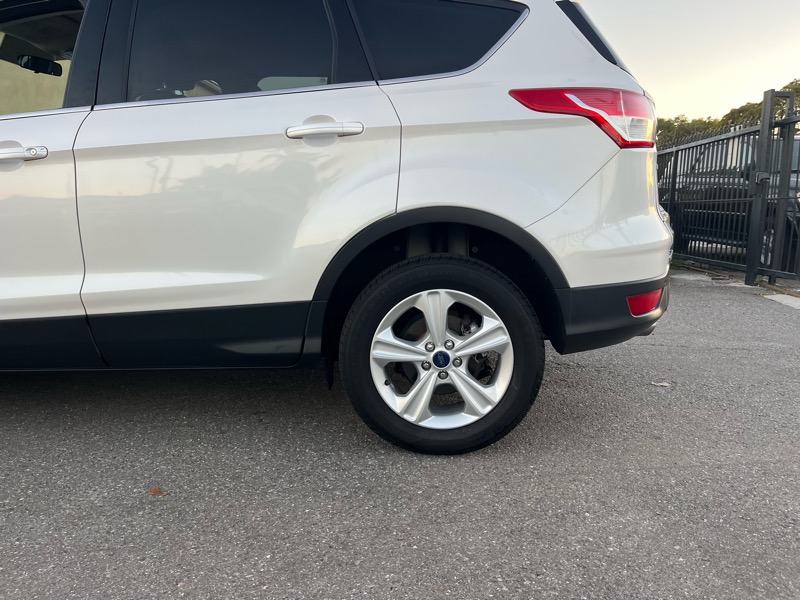 Ford Escape SE FWD 2016