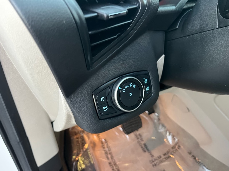 Ford Escape SE FWD 2016