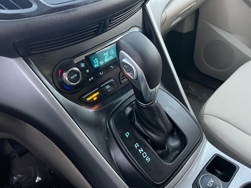 Ford Escape SE FWD 2016