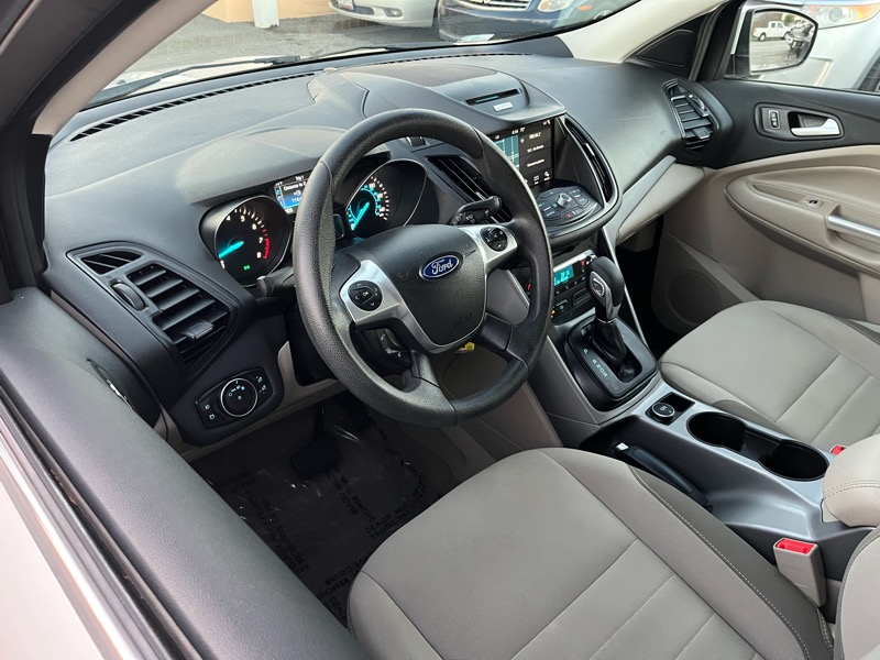 Ford Escape SE FWD 2016