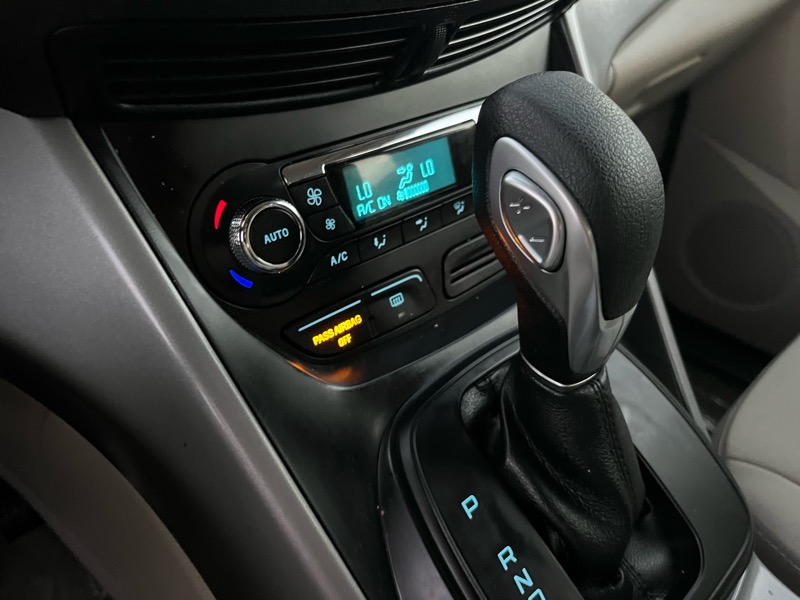 Ford Escape SE FWD 2016