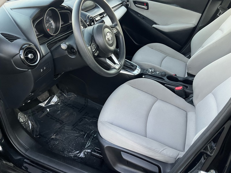 Toyota Yaris iA 6A 2019