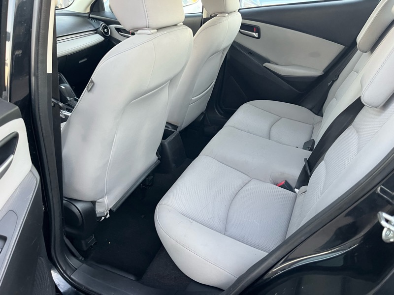 Toyota Yaris iA 6A 2019