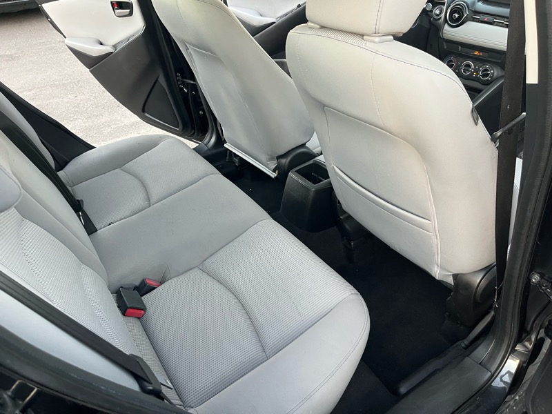 Toyota Yaris iA 6A 2019