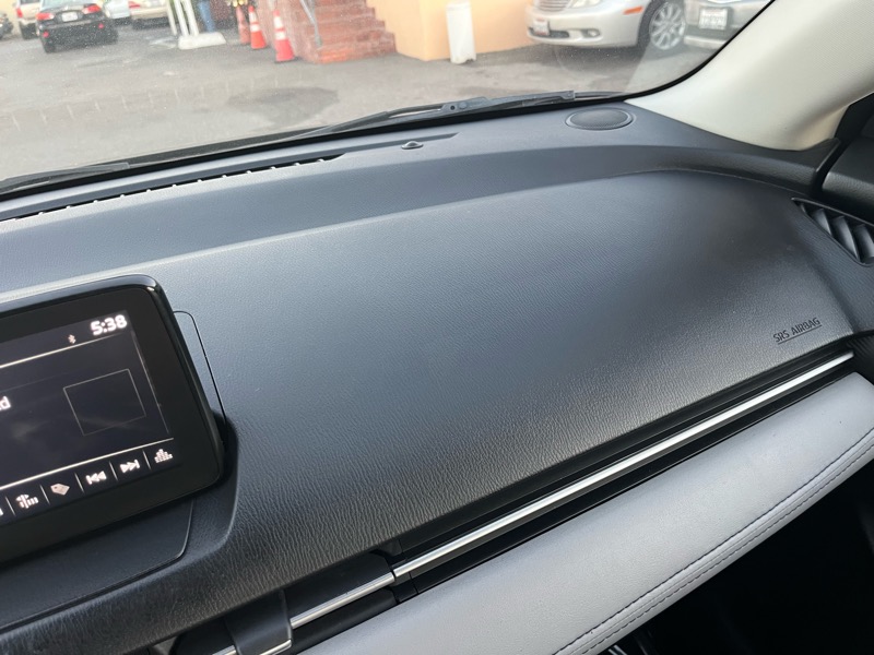 Toyota Yaris iA 6A 2019