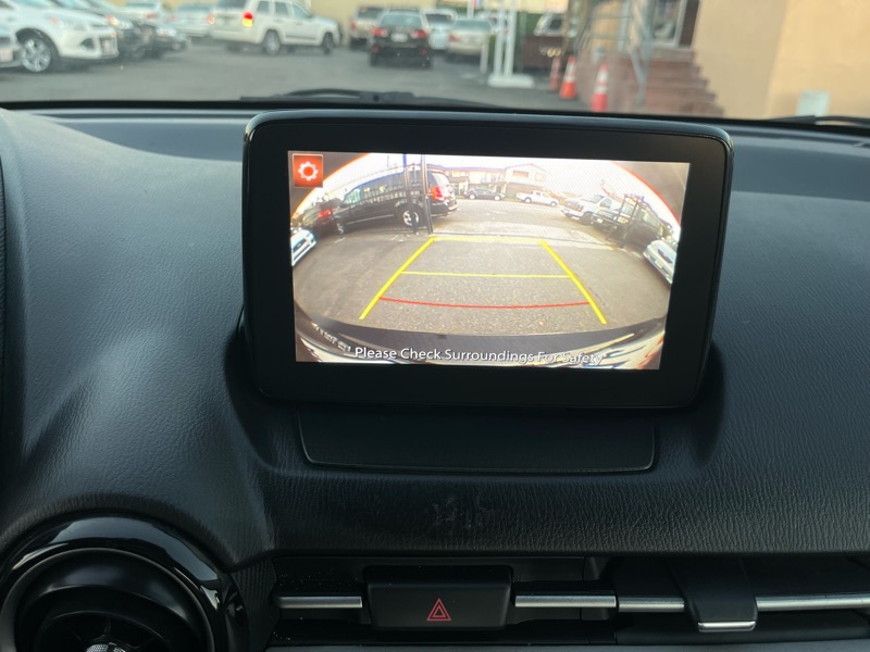 Toyota Yaris iA 6A 2019