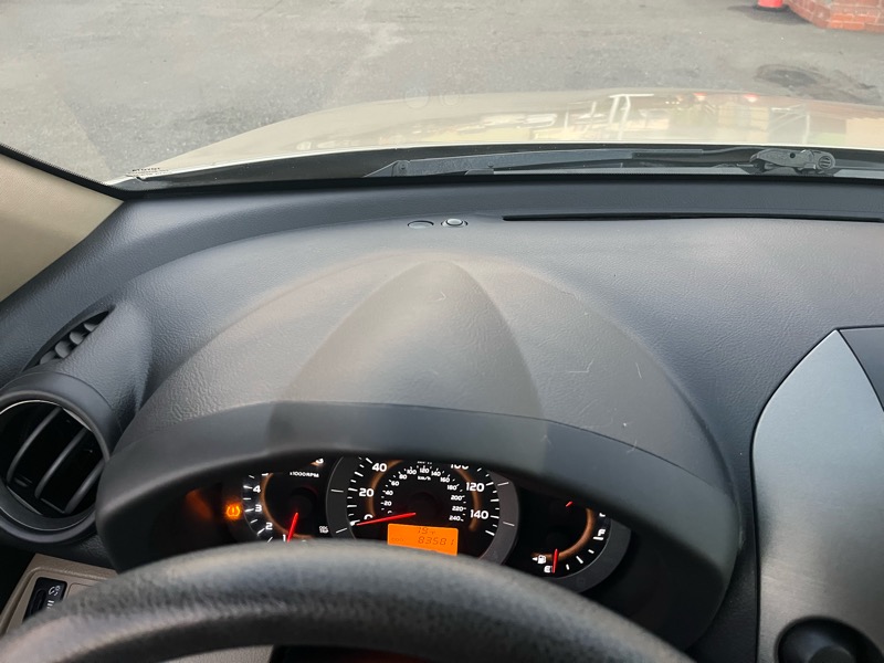 Toyota RAV4 Base V6 2WD 2012